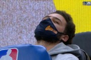 开云体育-队友和教练眼中的克雷：只关心篮球和他的爱犬